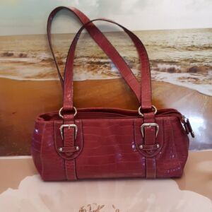 APT 9 Canberry look like leather bag